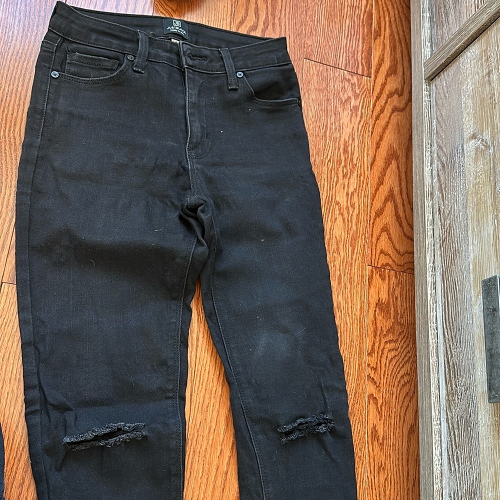 Just black skinny jeans